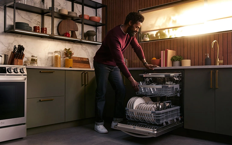 تکنولوژی QuadWash الجی چیست و چگونه کار میکند؟