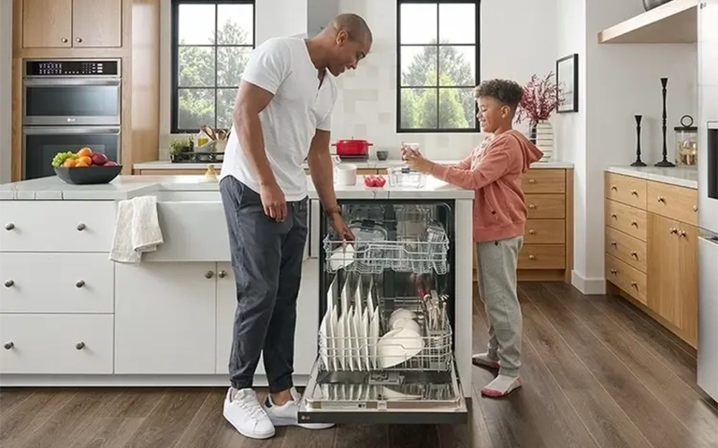 تکنولوژی QuadWash الجی چیست و چگونه کار میکند؟